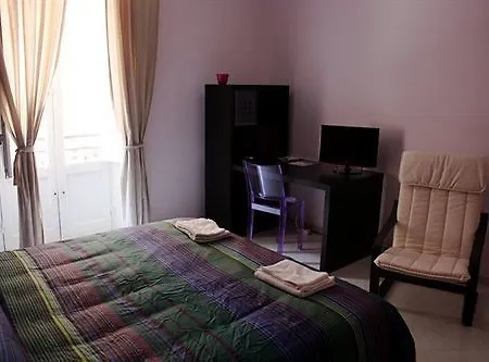 Ximenes 12 Apartment